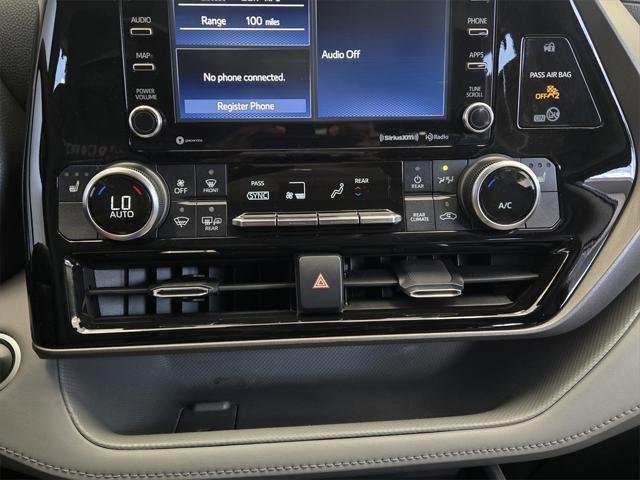 used 2021 Toyota Highlander car, priced at $33,888