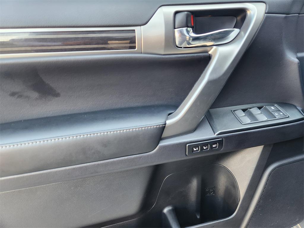 used 2023 Lexus GX 460 car, priced at $64,888