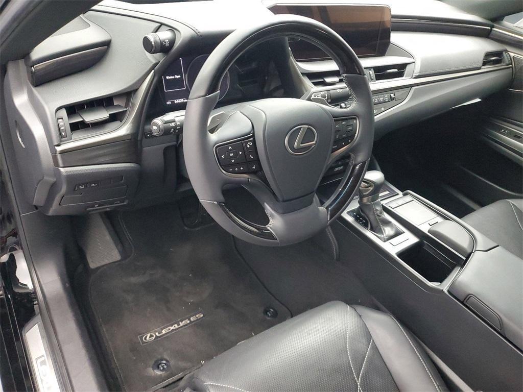 used 2019 Lexus ES 350 car, priced at $32,888