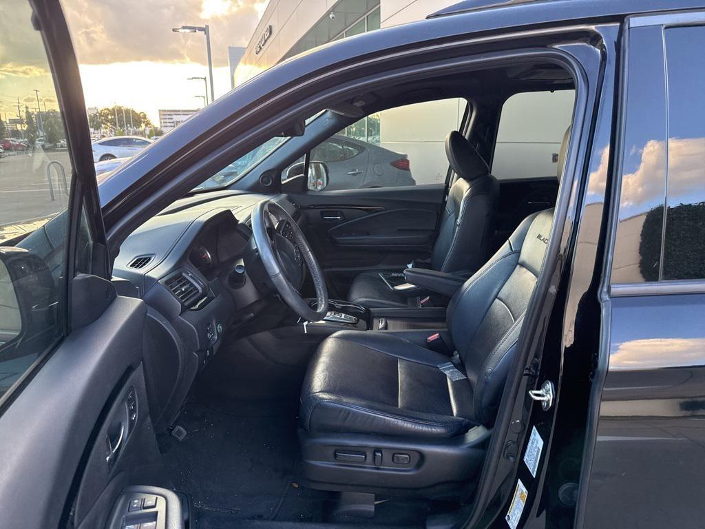 used 2020 Honda Pilot car, priced at $27,853