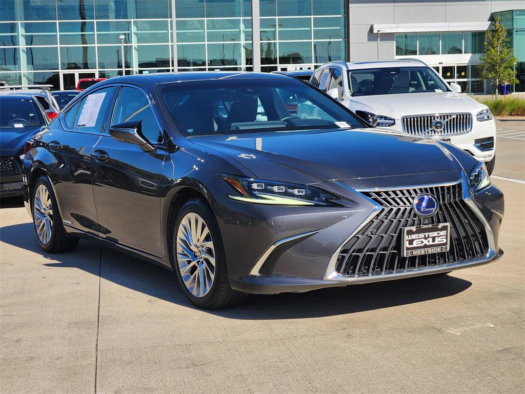 used 2022 Lexus ES 300h car, priced at $45,888