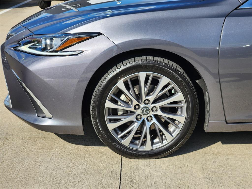 used 2020 Lexus ES 350 car, priced at $35,888