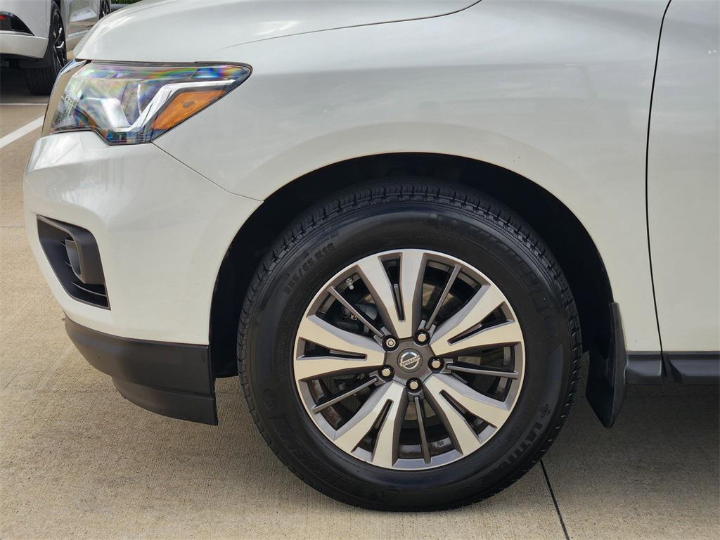 used 2017 Nissan Pathfinder car, priced at $13,888