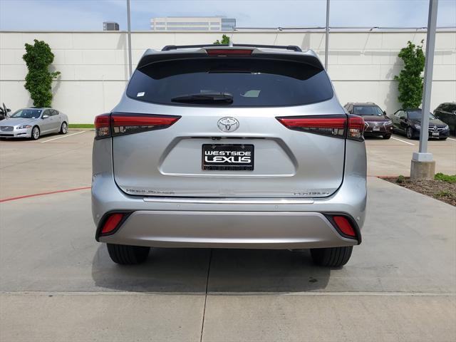 used 2023 Toyota Highlander car, priced at $42,777