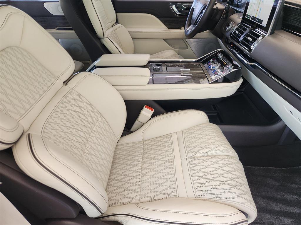 used 2020 Lincoln Navigator car, priced at $46,777