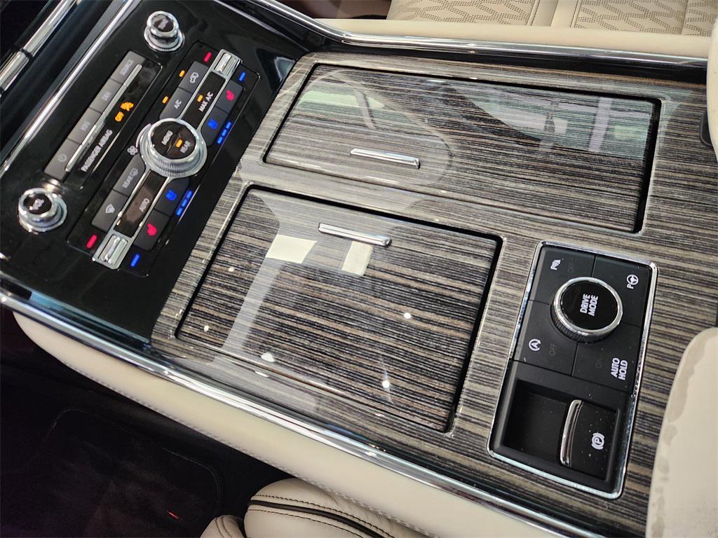 used 2020 Lincoln Navigator car, priced at $46,777
