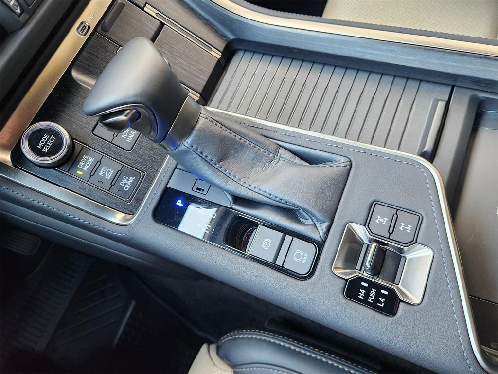 used 2024 Lexus GX 550 car, priced at $91,888