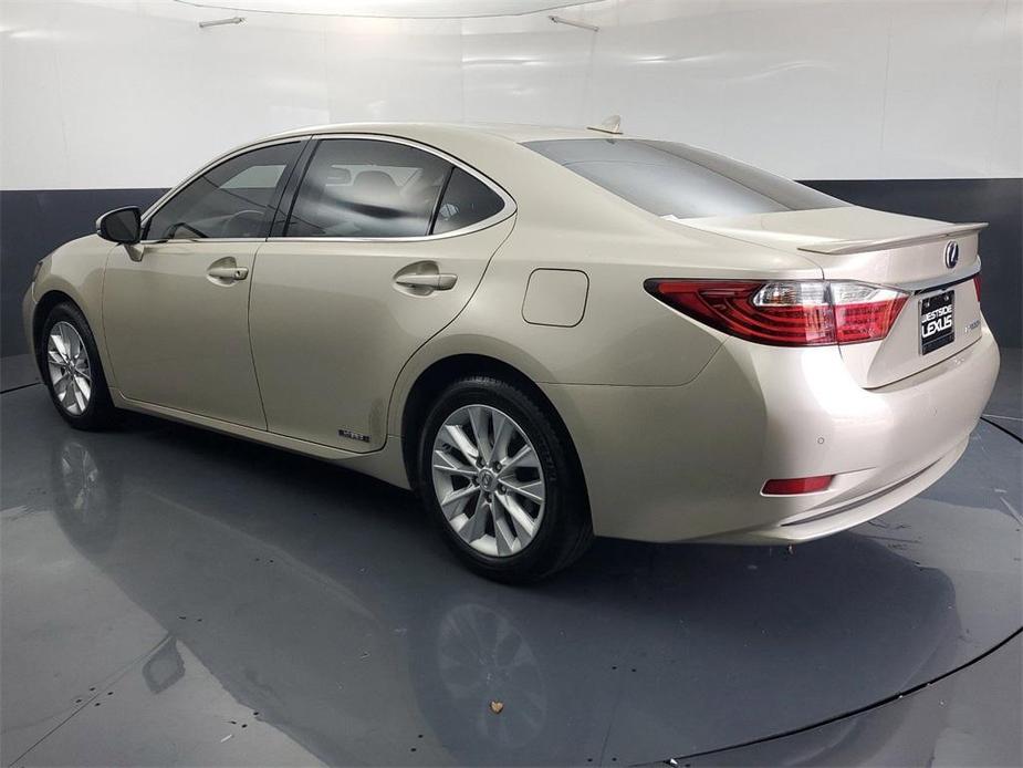 used 2013 Lexus ES 300h car, priced at $12,888