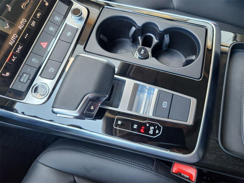 used 2022 Audi Q7 car, priced at $38,888