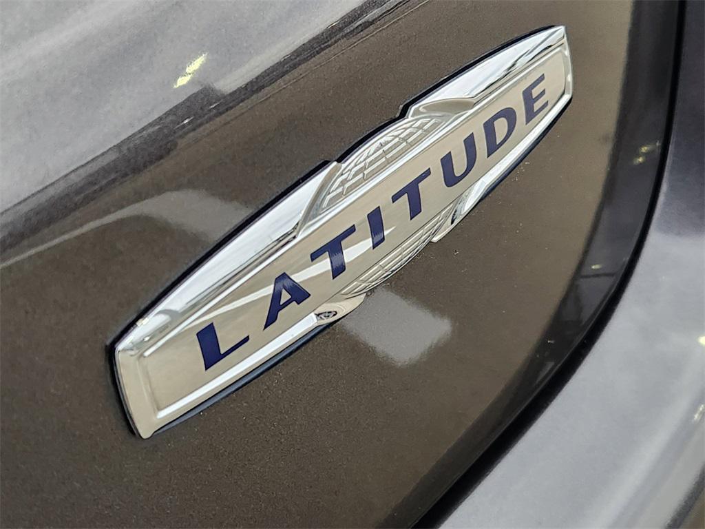 used 2020 Jeep Compass car, priced at $19,888