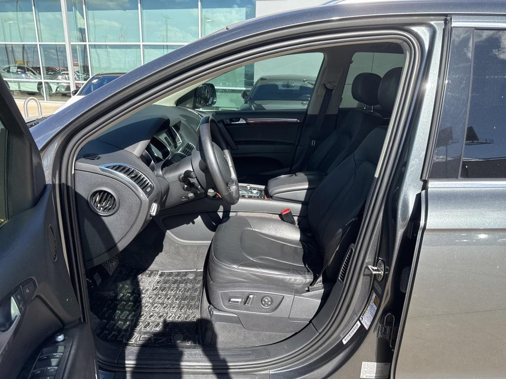 used 2014 Audi Q7 car, priced at $11,888