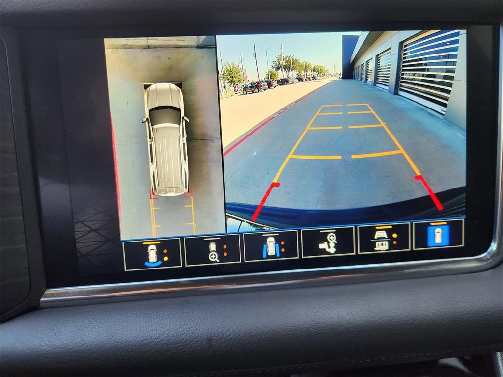 used 2022 GMC Yukon car, priced at $55,888