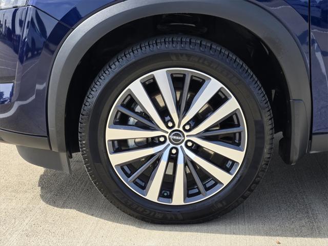 used 2022 Nissan Pathfinder car, priced at $32,888