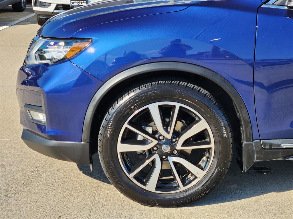 used 2019 Nissan Rogue car, priced at $19,888