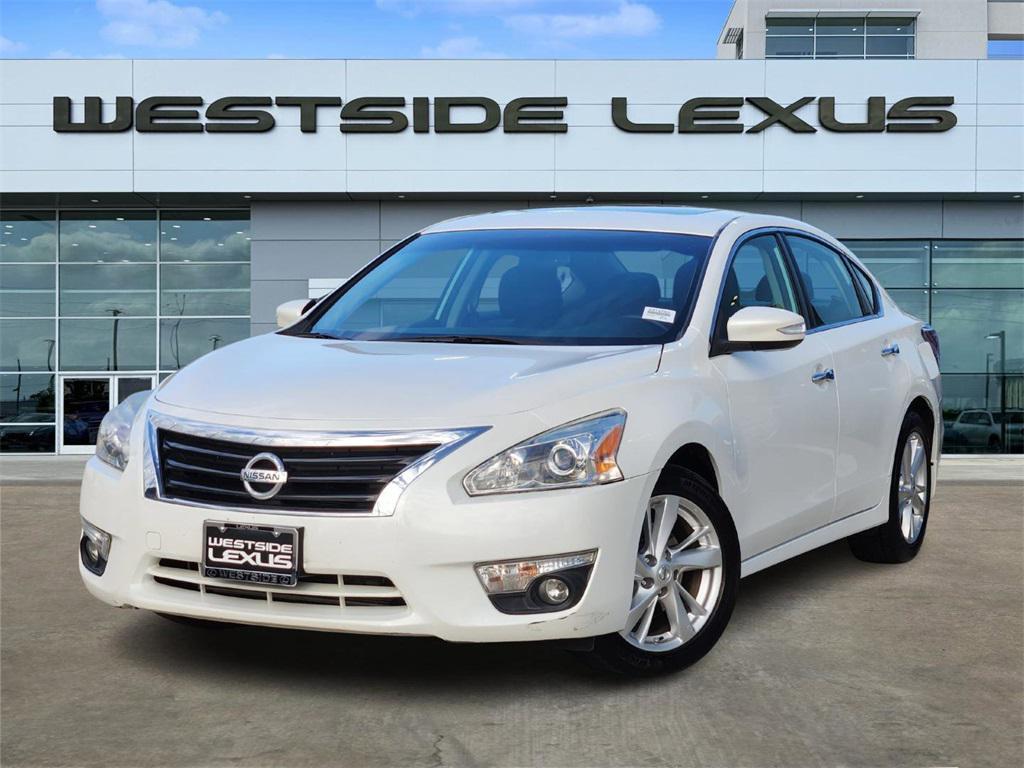 used 2014 Nissan Altima car, priced at $10,888