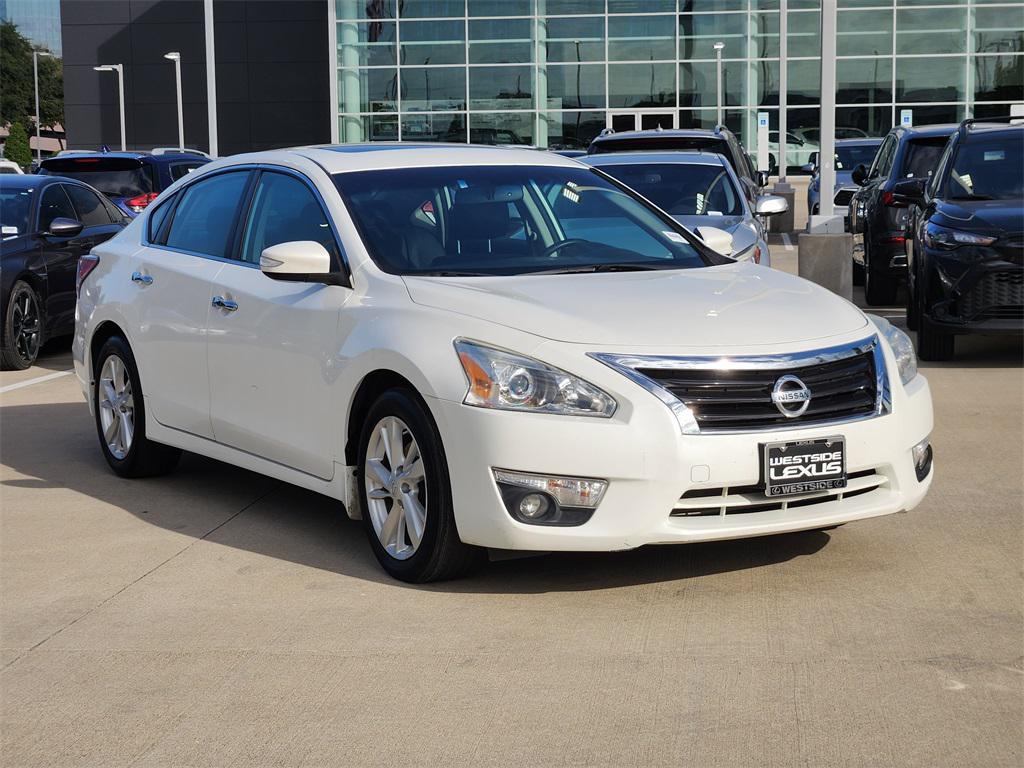 used 2014 Nissan Altima car, priced at $10,888