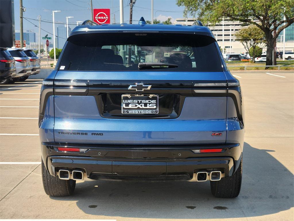 used 2024 Chevrolet Traverse car, priced at $52,888