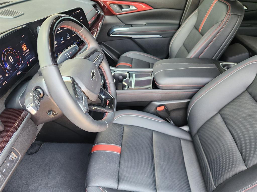 used 2024 Chevrolet Traverse car, priced at $52,888