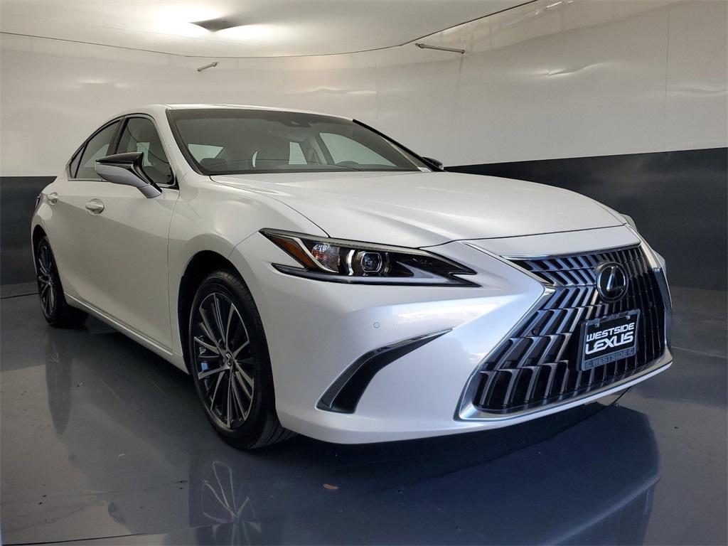 used 2024 Lexus ES 250 car, priced at $38,777