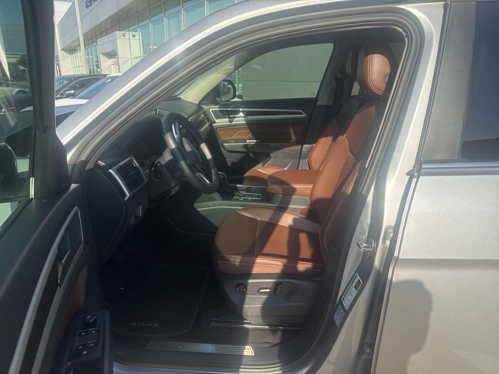 used 2021 Volkswagen Atlas car