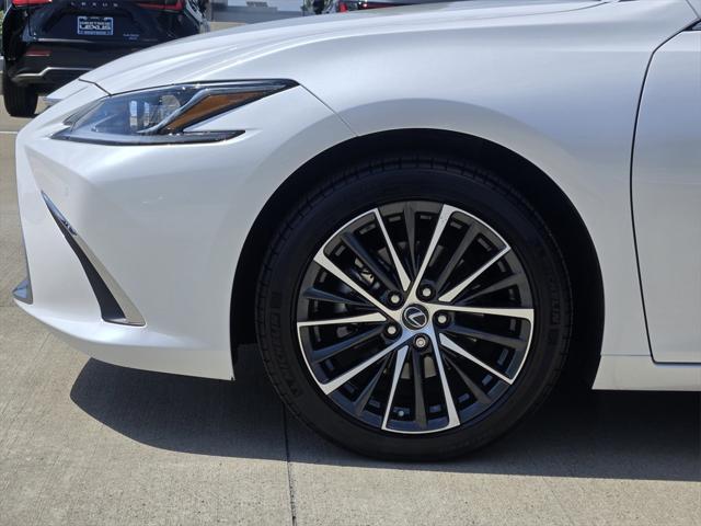 used 2024 Lexus ES 350 car, priced at $43,777