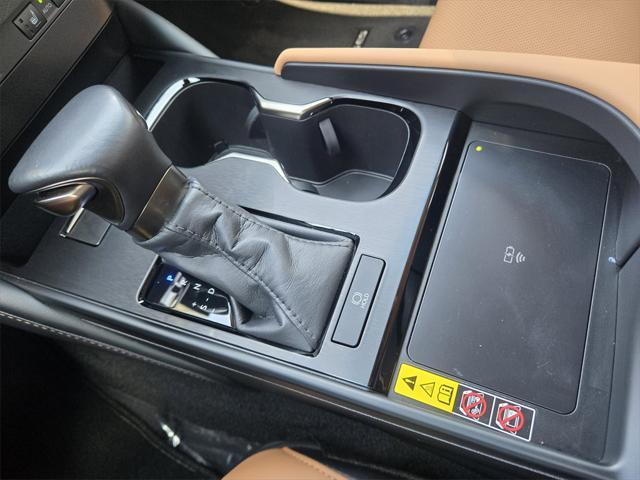 used 2024 Lexus ES 350 car, priced at $43,777