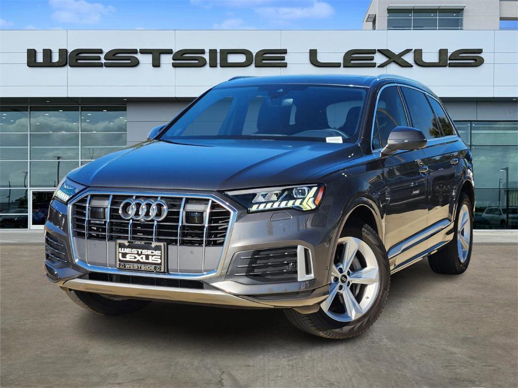 used 2023 Audi Q7 car, priced at $40,720