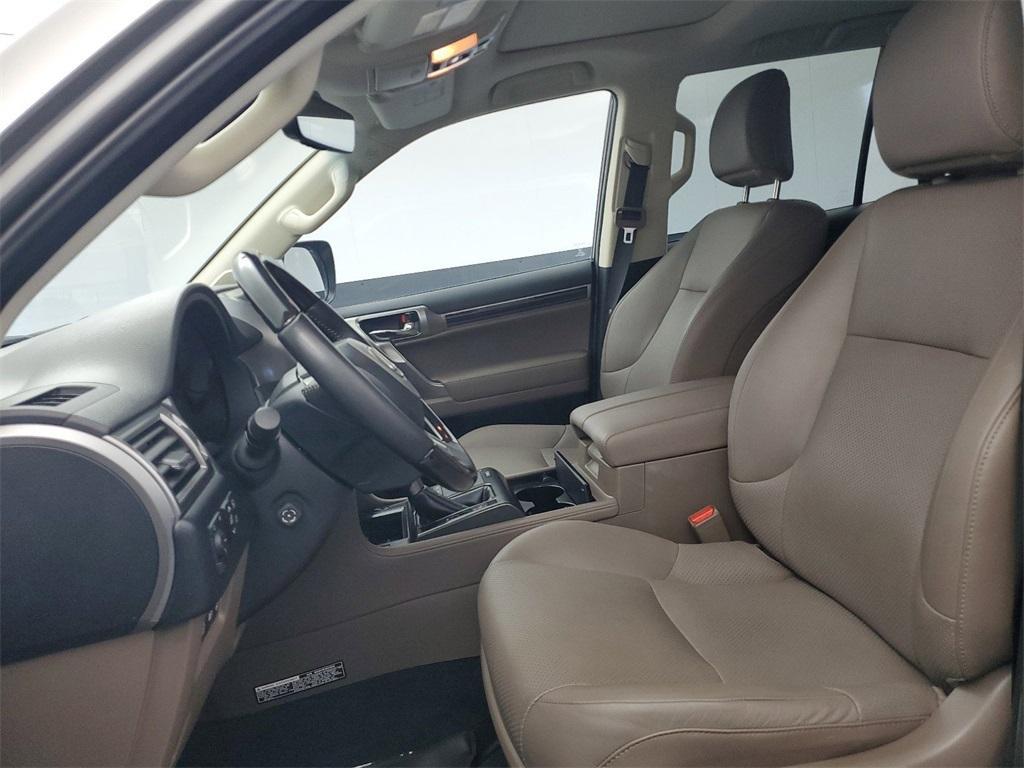 used 2023 Lexus GX 460 car, priced at $69,888