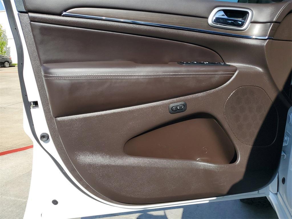 used 2018 Jeep Grand Cherokee car, priced at $21,888