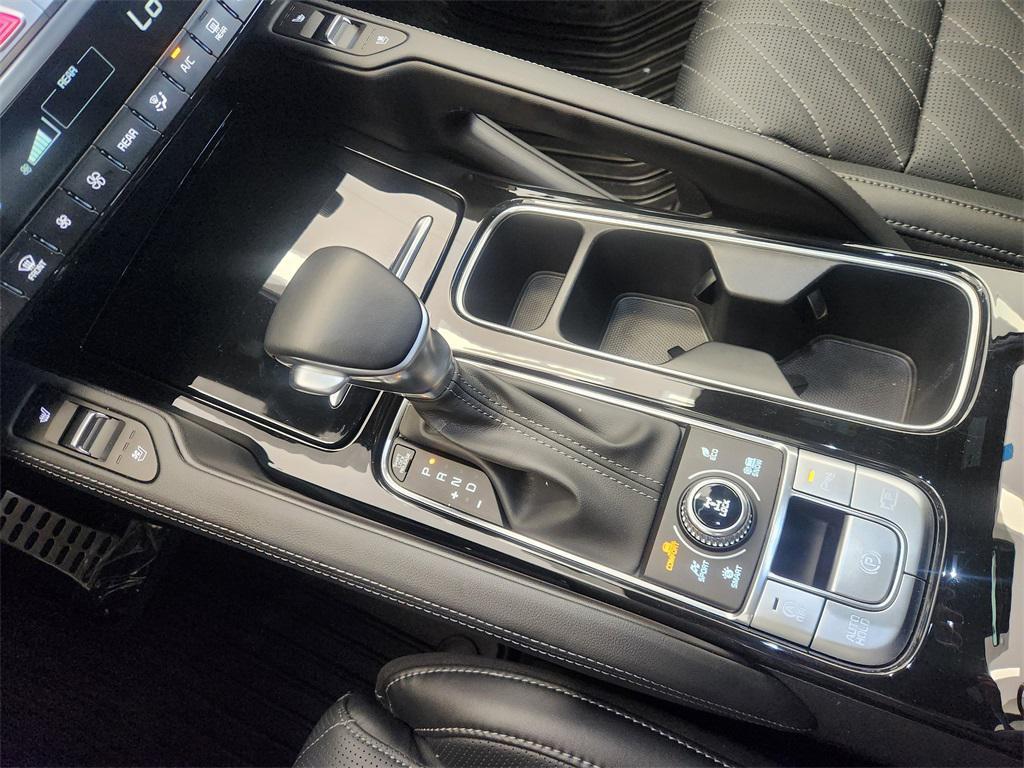 used 2025 Kia Telluride car, priced at $50,888