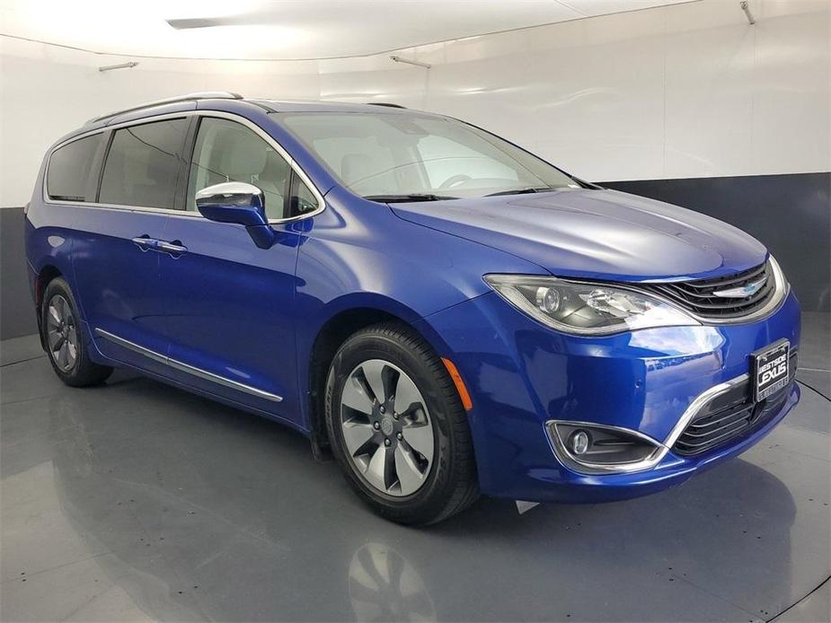 used 2019 Chrysler Pacifica Hybrid car, priced at $27,777