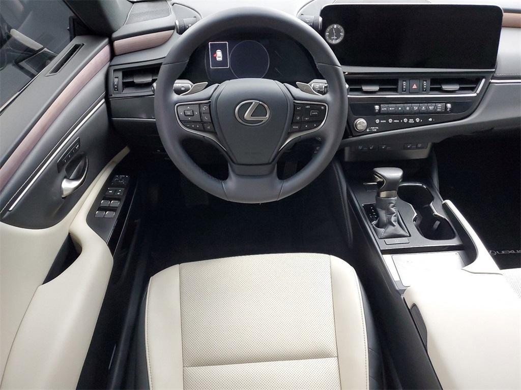 used 2024 Lexus ES 350 car, priced at $43,777