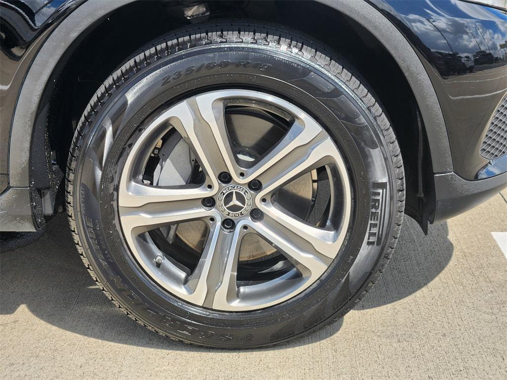used 2018 Mercedes-Benz GLC 300 car, priced at $21,888