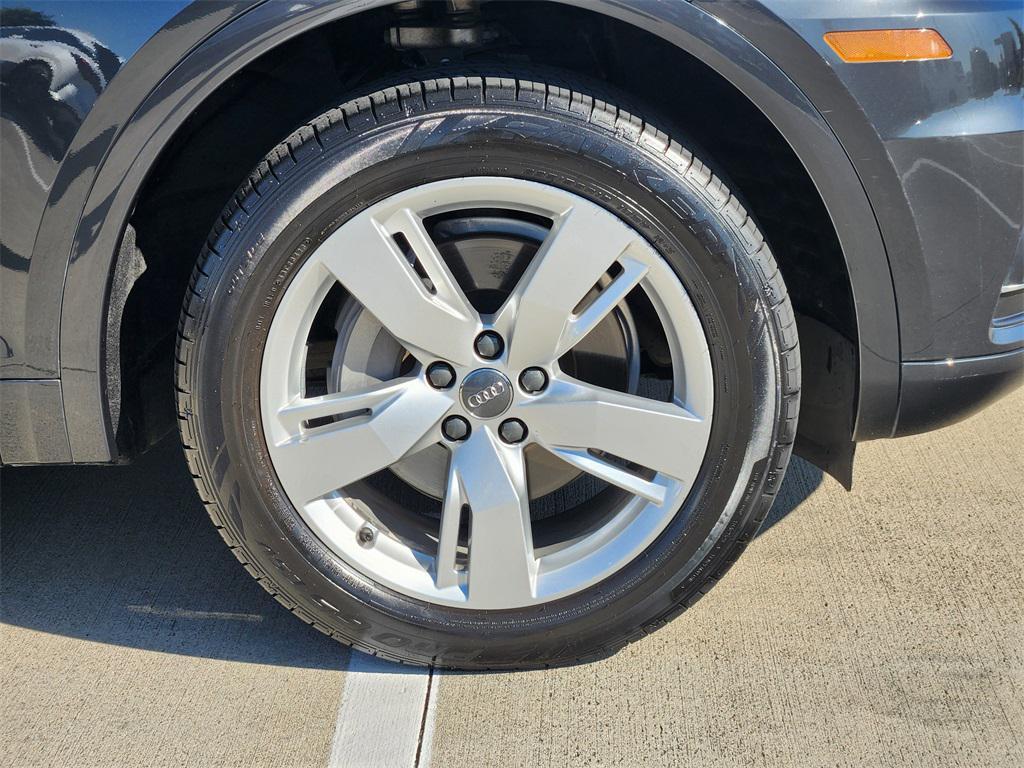 used 2018 Audi Q5 car, priced at $19,888