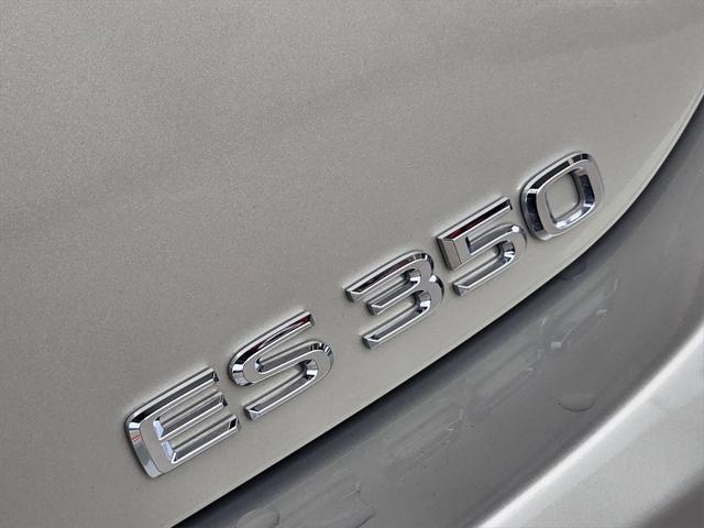 used 2025 Lexus ES 350 car, priced at $45,777