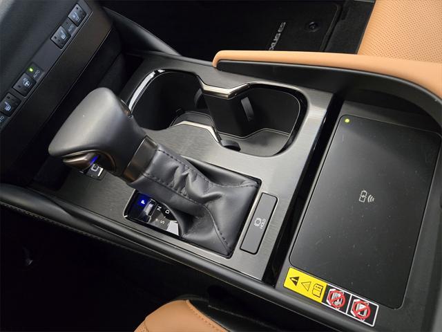 used 2025 Lexus ES 350 car, priced at $45,777