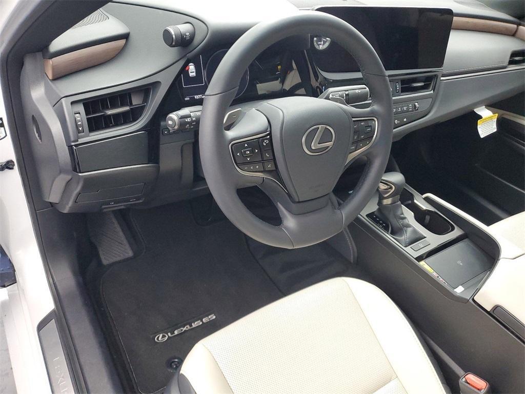 used 2024 Lexus ES 350 car, priced at $43,777