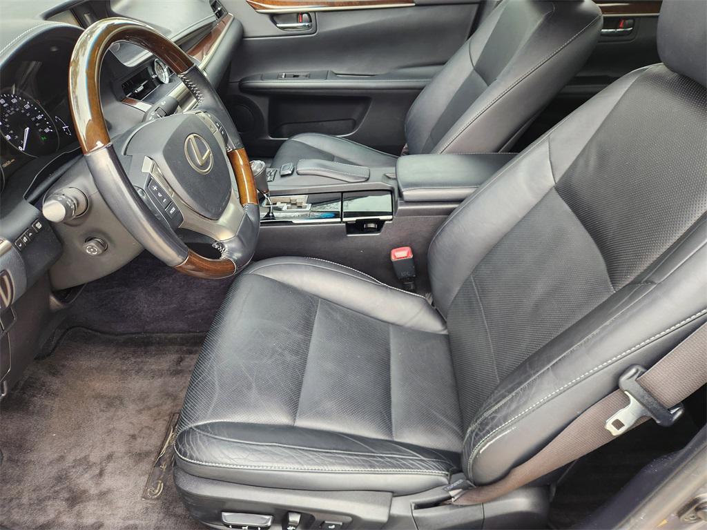 used 2015 Lexus ES 350 car, priced at $17,888