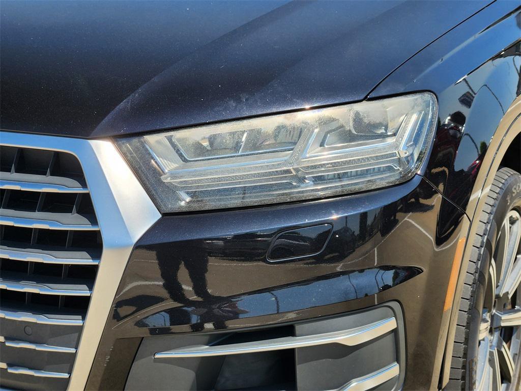 used 2017 Audi Q7 car, priced at $9,888