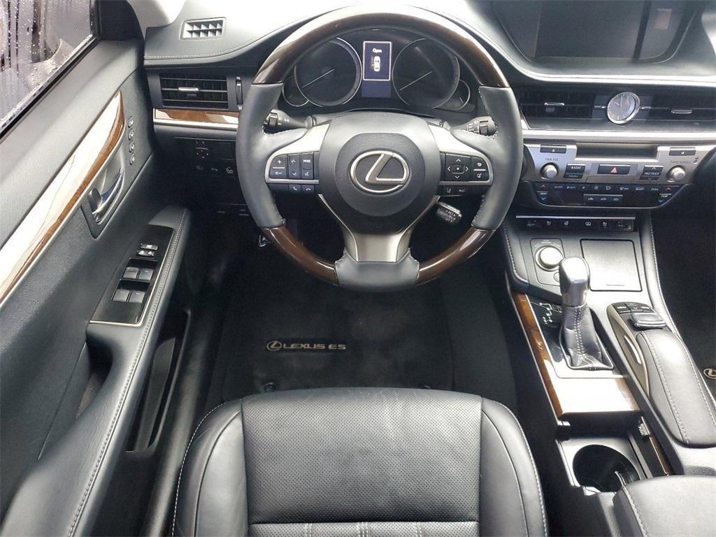 used 2016 Lexus ES 350 car, priced at $24,888