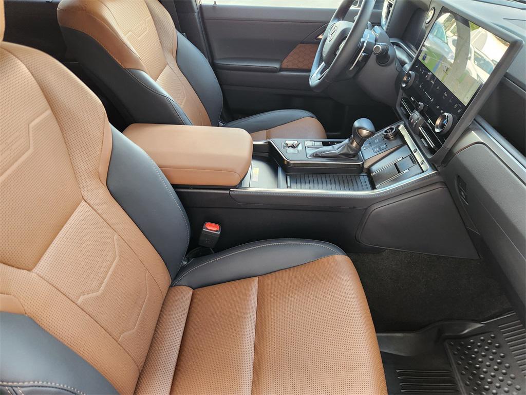 used 2024 Lexus GX 550 car, priced at $91,888