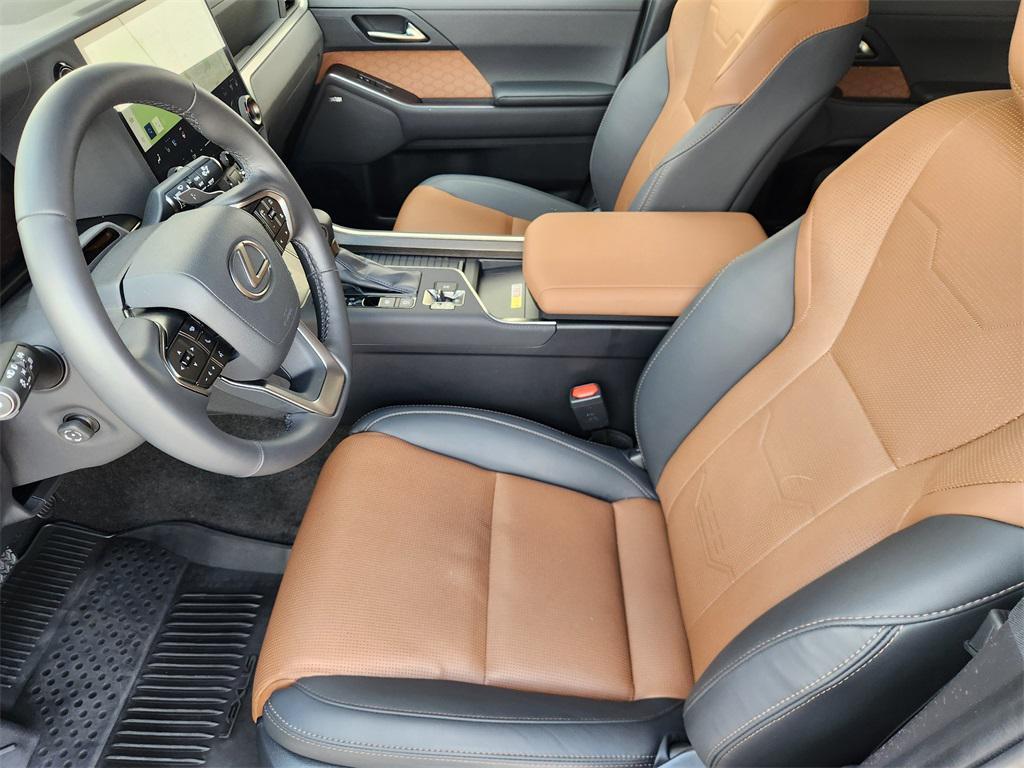 used 2024 Lexus GX 550 car, priced at $91,888