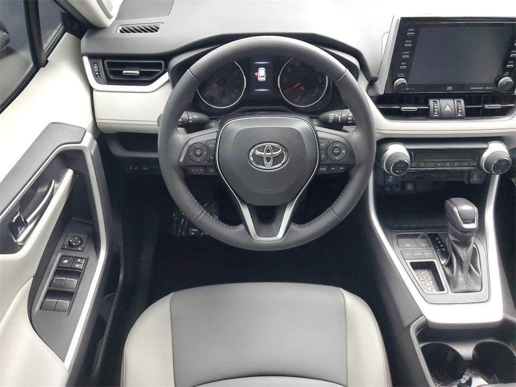 used 2020 Toyota RAV4 car, priced at $29,777