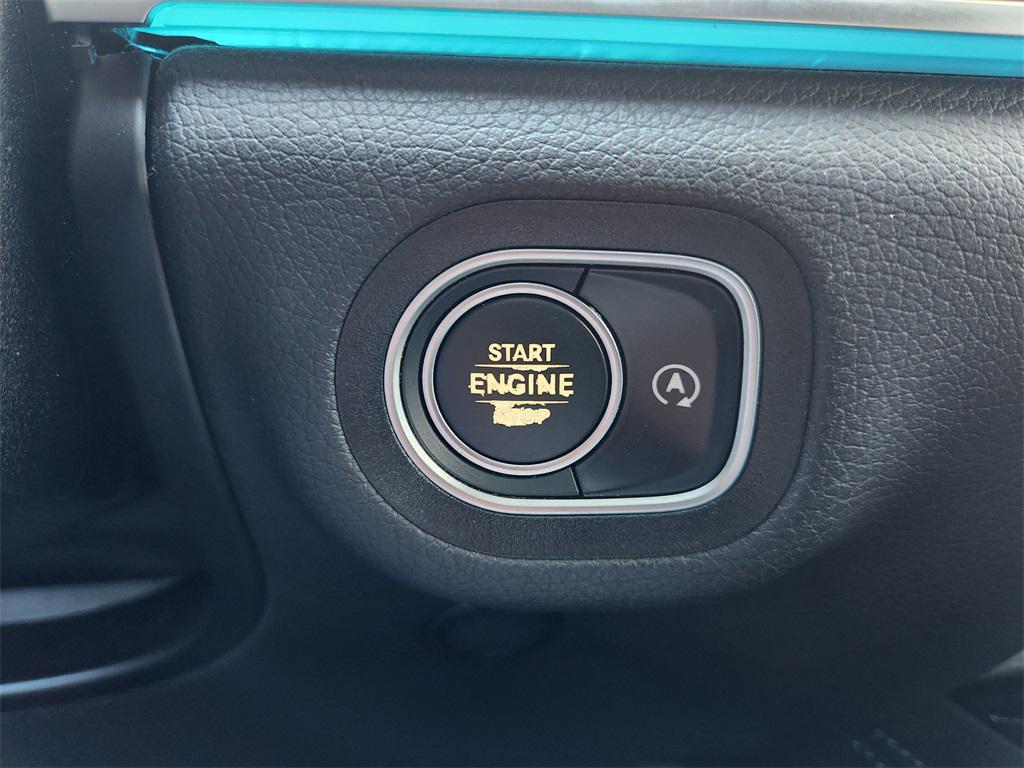 used 2020 Mercedes-Benz GLE 350 car, priced at $30,325