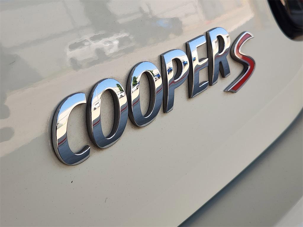 used 2019 MINI Hardtop car, priced at $18,888