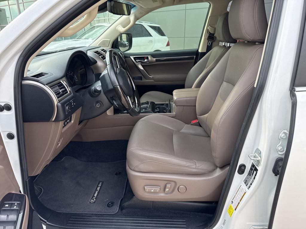 used 2020 Lexus GX 460 car, priced at $45,888
