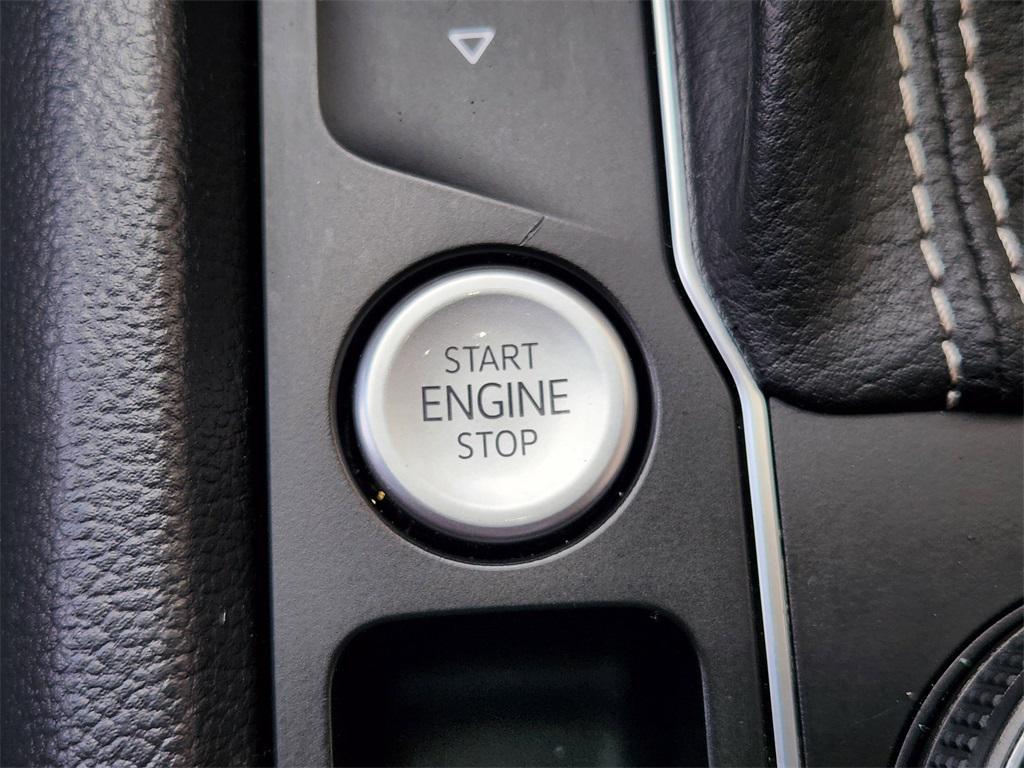 used 2022 Volkswagen Atlas Cross Sport car, priced at $25,051