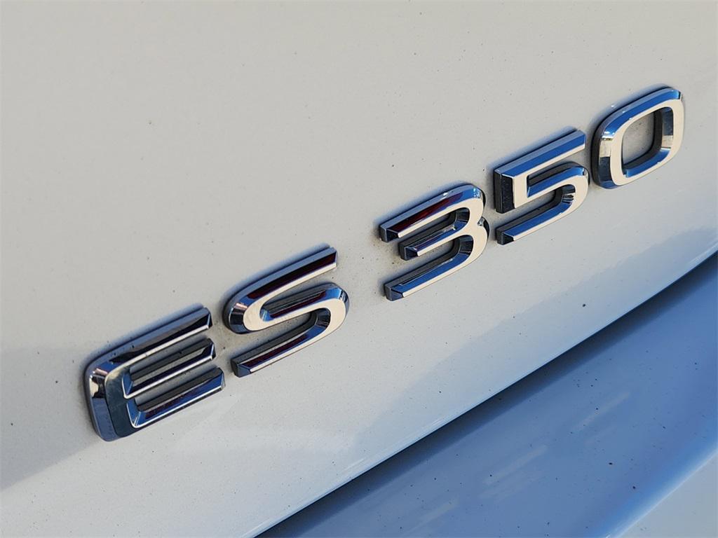 used 2018 Lexus ES 350 car, priced at $25,888