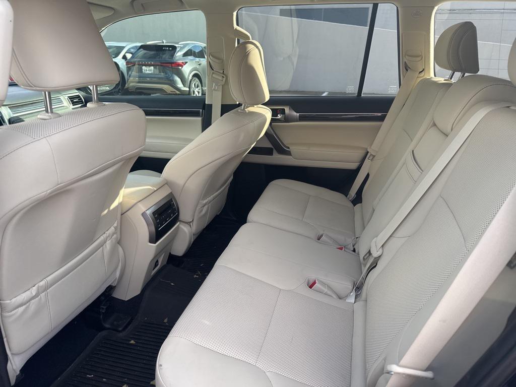 used 2023 Lexus GX 460 car, priced at $58,888