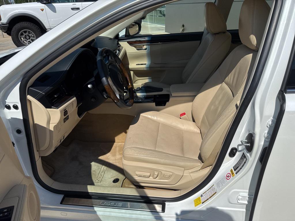used 2013 Lexus ES 350 car, priced at $18,888